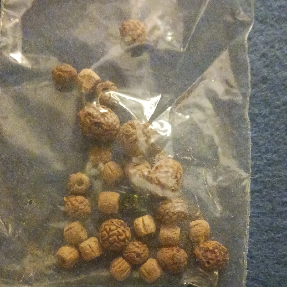 Assorted Bead Collection - Picture 3 of 5